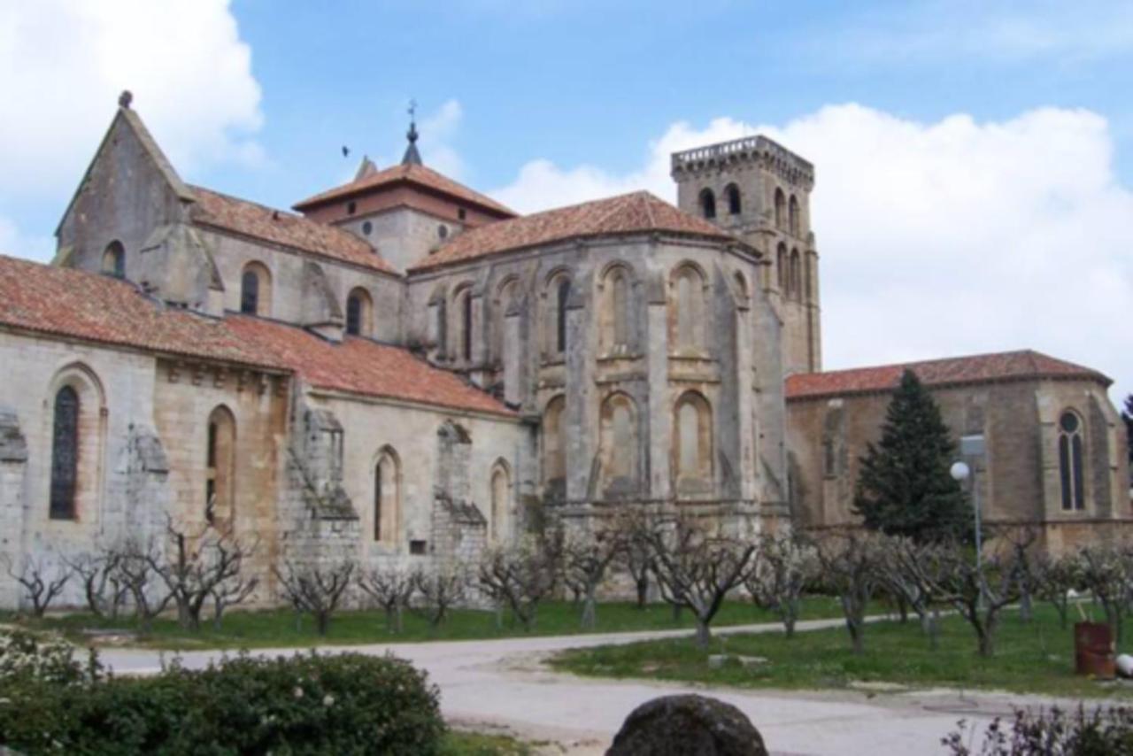 La Catedral Vut - Apt Para 4 Con Wifi En El Centro De Burgo Kültér fotó
