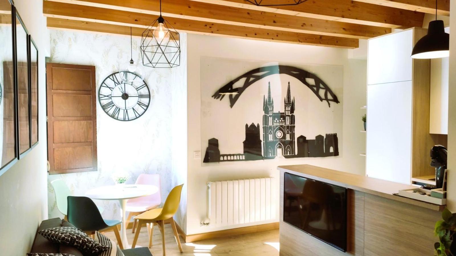 La Catedral Vut - Apt Para 4 Con Wifi En El Centro De Burgo Kültér fotó